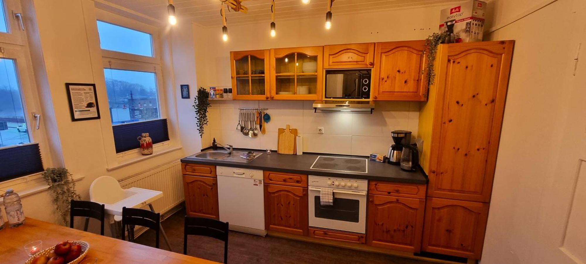 Nigella Apartment Direkt Am Hauptbahnhof Celle Fur 6 Personen Mit Kostenfreiem Parkplatz Voll Ausgestatteter Kuche Elite Standard Bagian luar foto