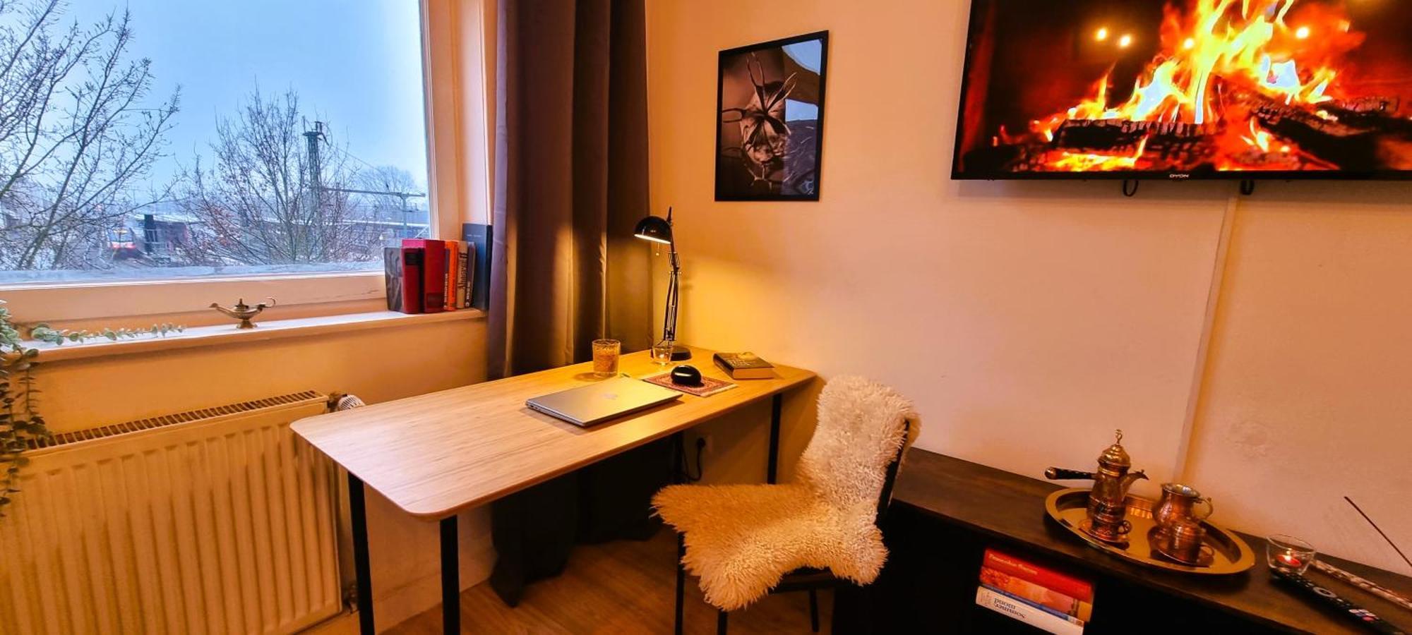 Nigella Apartment Direkt Am Hauptbahnhof Celle Fur 6 Personen Mit Kostenfreiem Parkplatz Voll Ausgestatteter Kuche Elite Standard Bagian luar foto