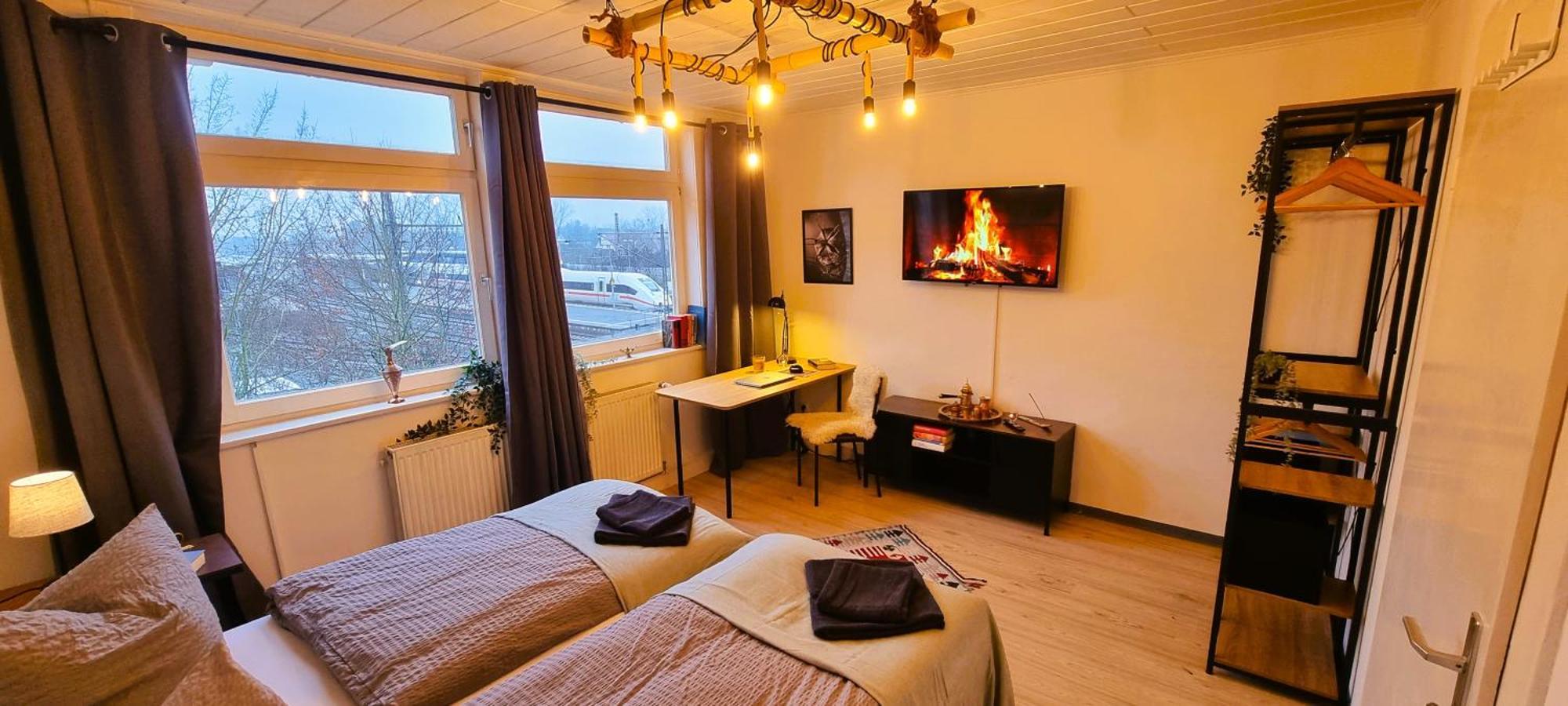 Nigella Apartment Direkt Am Hauptbahnhof Celle Fur 6 Personen Mit Kostenfreiem Parkplatz Voll Ausgestatteter Kuche Elite Standard Bagian luar foto