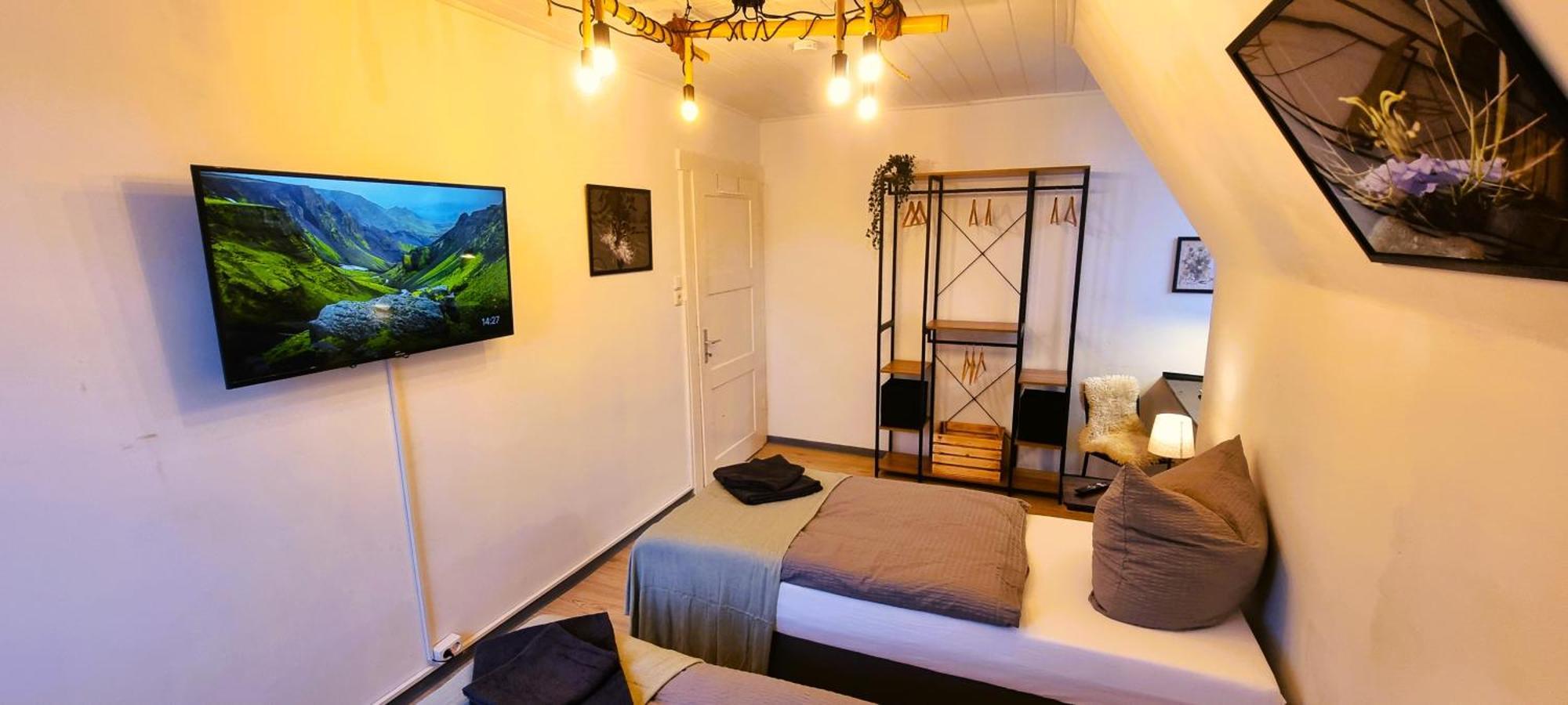 Nigella Apartment Direkt Am Hauptbahnhof Celle Fur 6 Personen Mit Kostenfreiem Parkplatz Voll Ausgestatteter Kuche Elite Standard Bagian luar foto