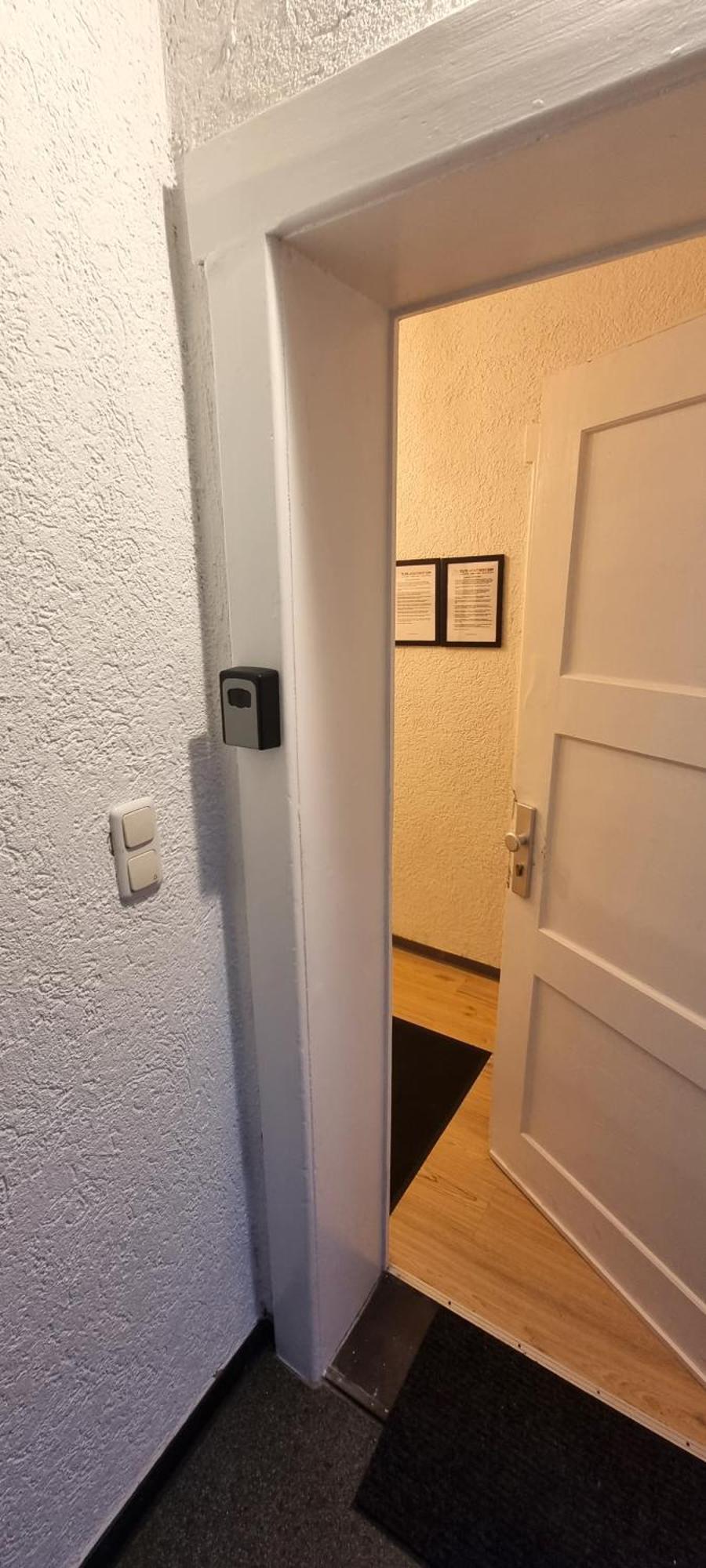 Nigella Apartment Direkt Am Hauptbahnhof Celle Fur 6 Personen Mit Kostenfreiem Parkplatz Voll Ausgestatteter Kuche Elite Standard Bagian luar foto