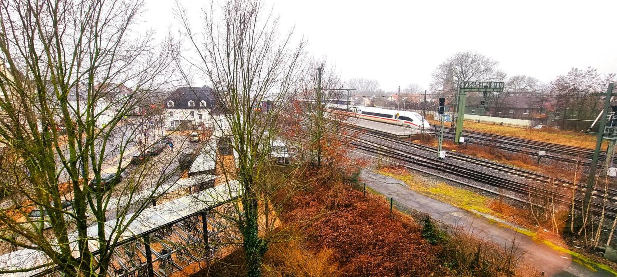 Nigella Apartment Direkt Am Hauptbahnhof Celle Fur 6 Personen Mit Kostenfreiem Parkplatz Voll Ausgestatteter Kuche Elite Standard Bagian luar foto